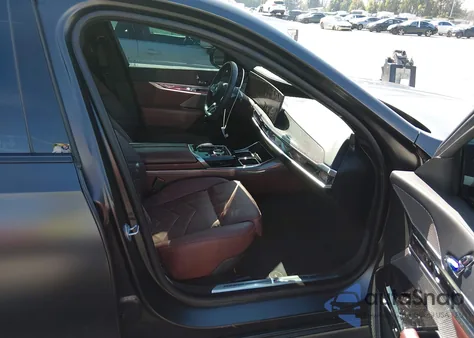 2025 BMW I7 Edrive50 from USA, damaged, VIN WBY43EJ0XSCU51294